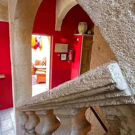Les Templiers Szálloda